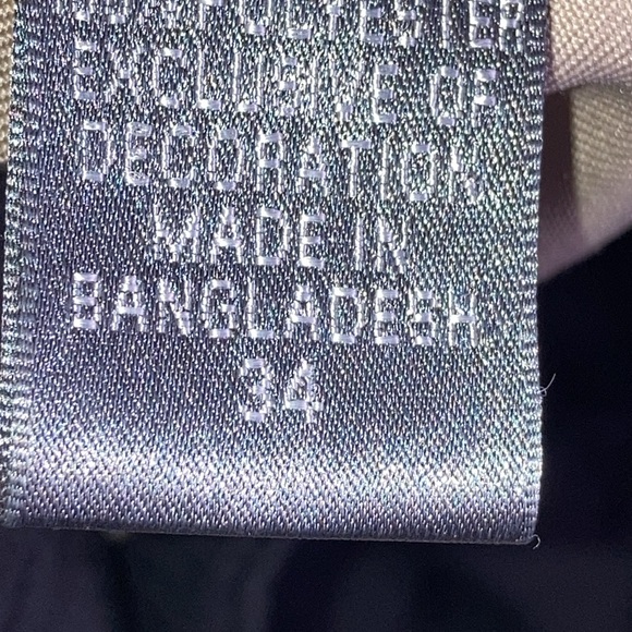 EUC Mens 34 IZOD Golf Tan Flat Front Shorts - Picture 10 of 11